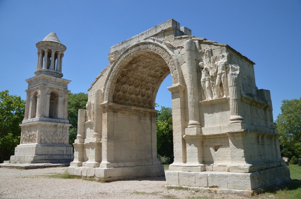 The Mausoleum of the Julii and Triumphal Arch, Glanum © Carole Raddato
